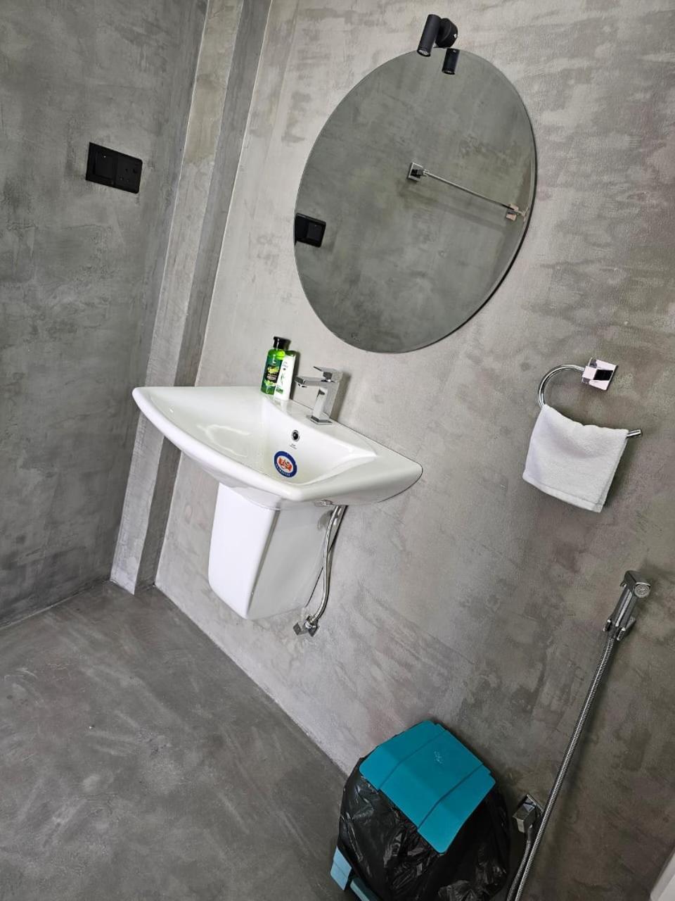 Muthu Sea View Hiriketiya Hotell Dikwella Exteriör bild